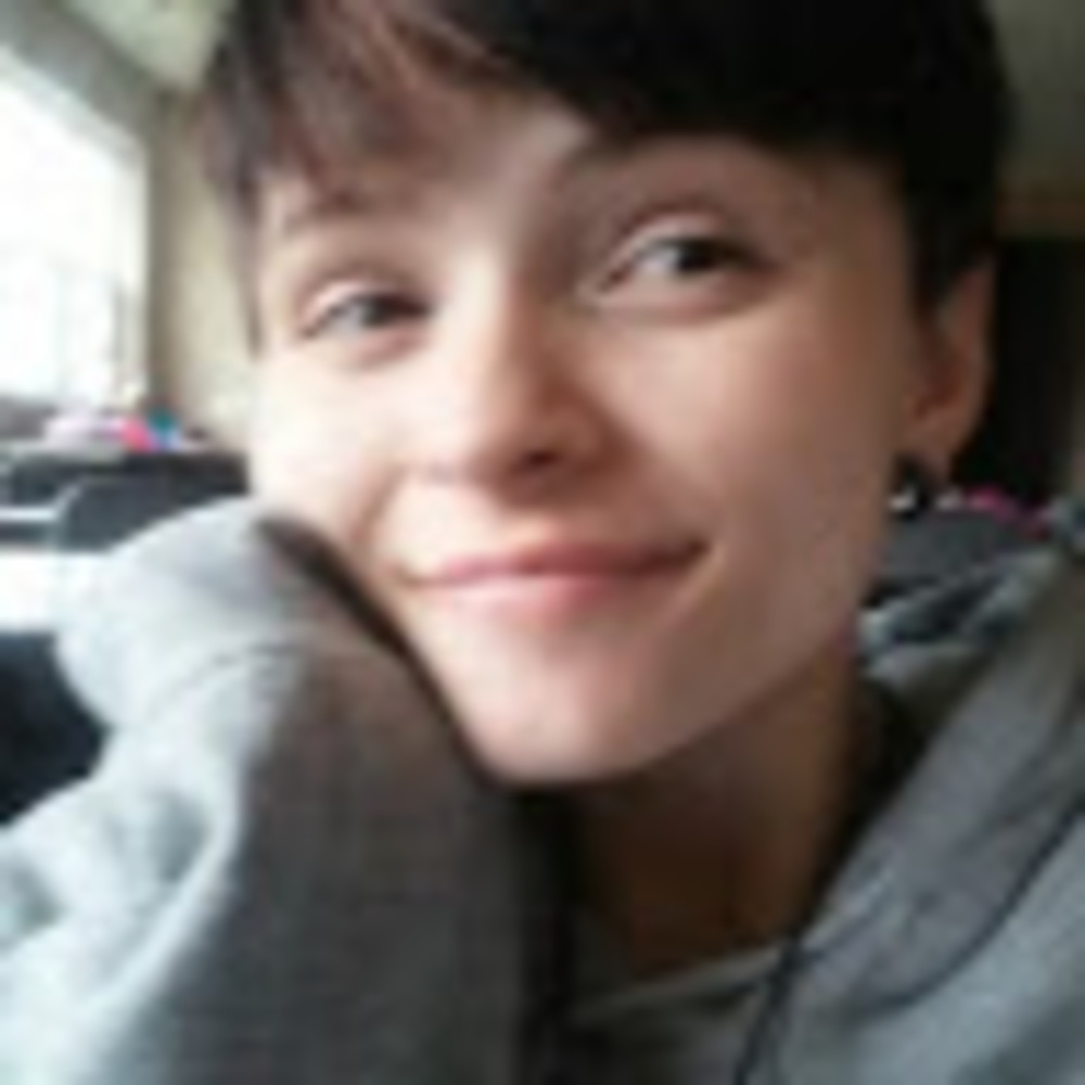 Meet your Posher, Lynn.